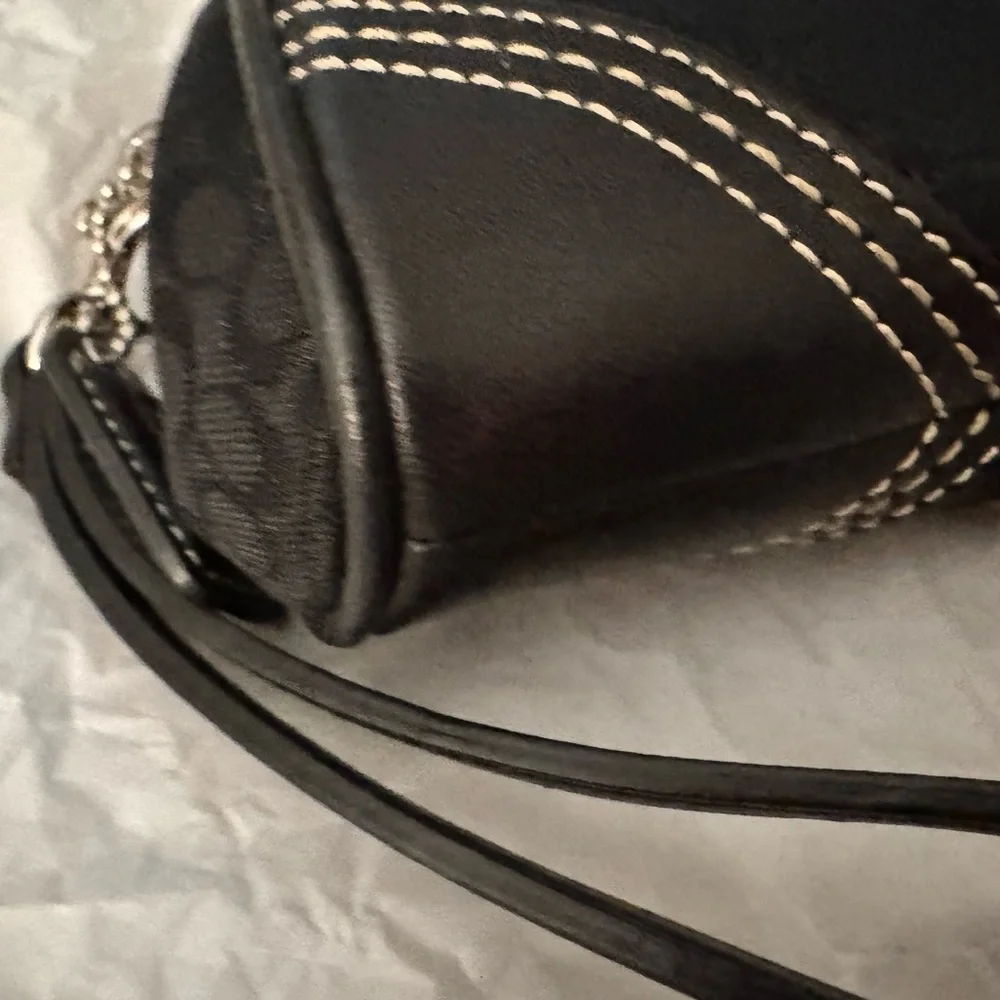 Coach rare vintage Y2K Soho Kisslock Wristlet signature jacquard leather - Picture 6 of 17